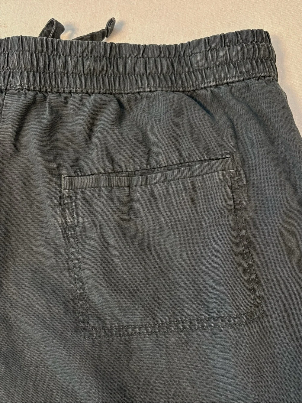 Banana Republic Luxe Lounge Cargo Jogger Pants Charcoal Grey Orca Size L